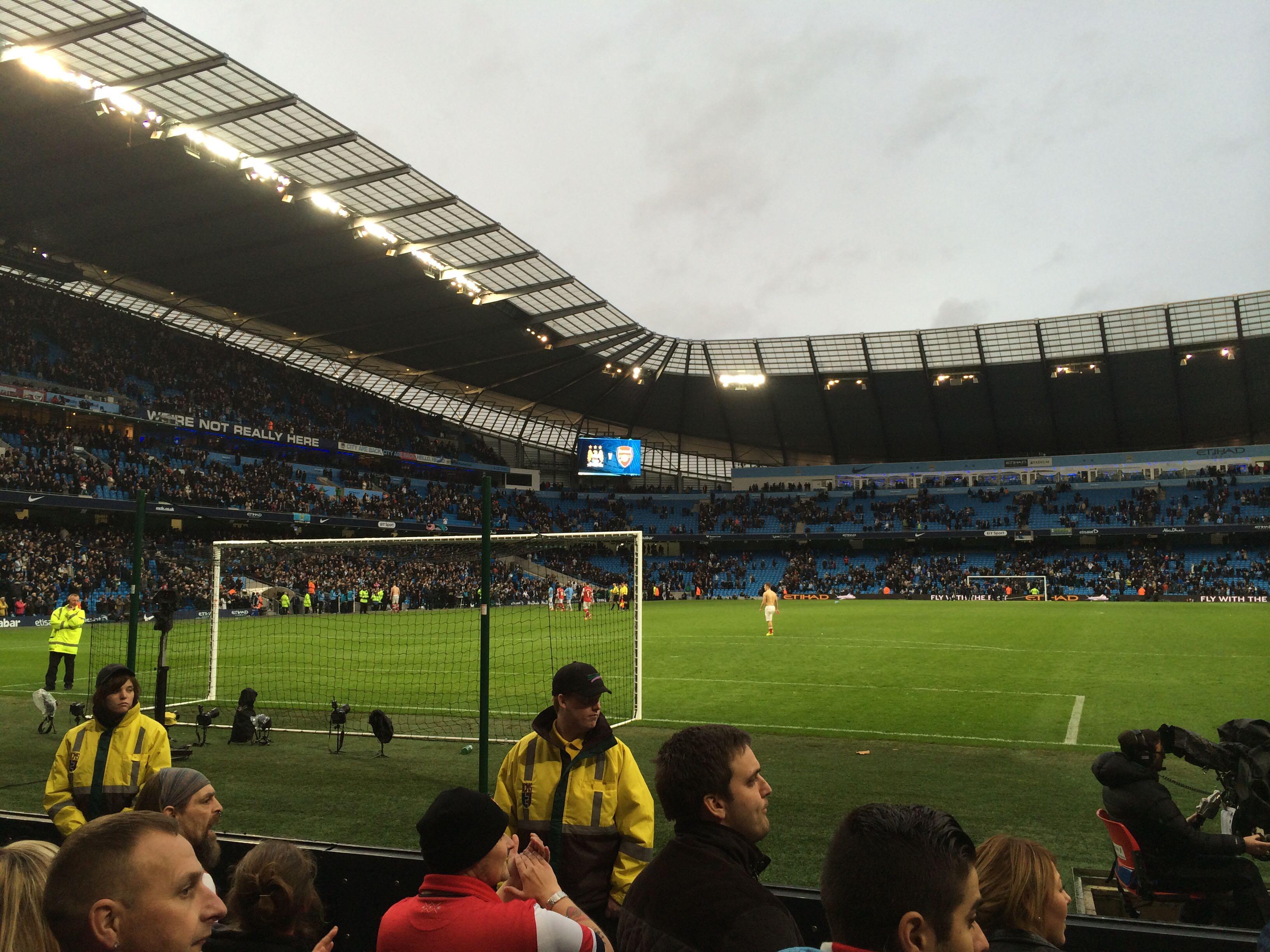 发人们对其 发人们对其